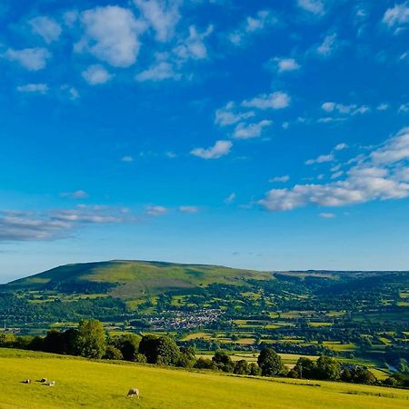 Lamb & Flag Inn Abergavenny Exteriör bild