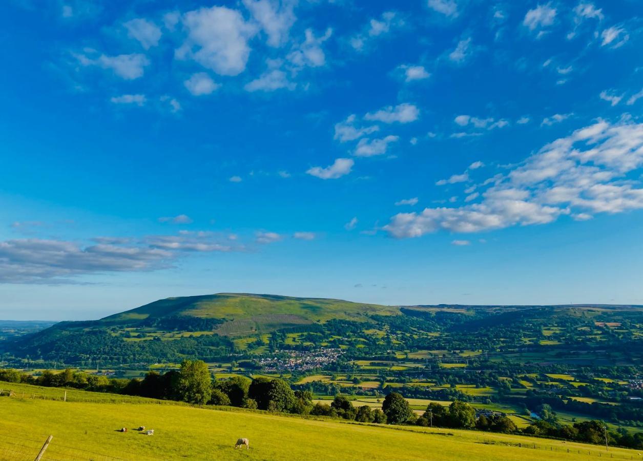 Lamb & Flag Inn Abergavenny Exteriör bild